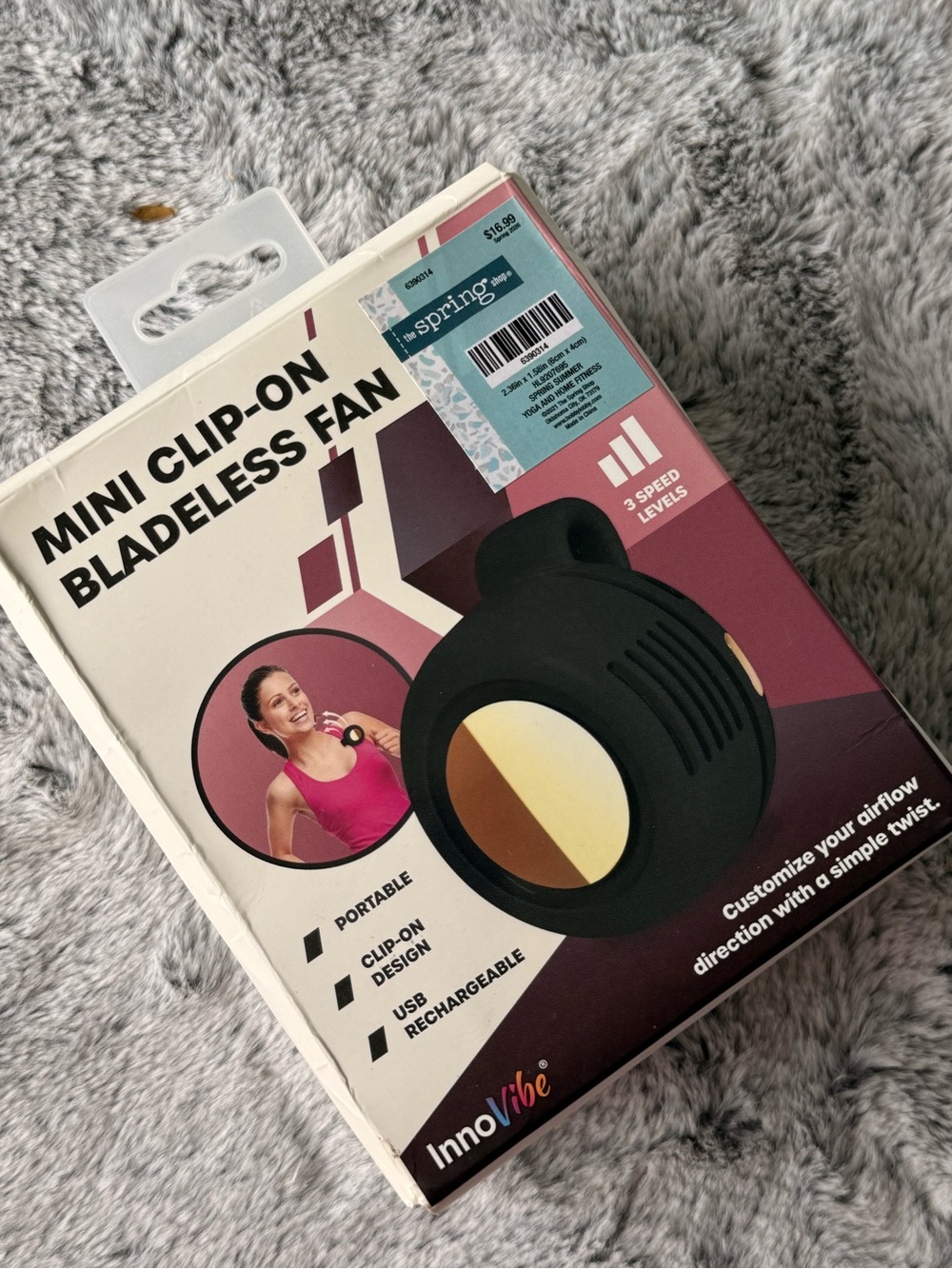 Black & Gold Mini Clip-On Bladeless Fan - USB Rechargeable